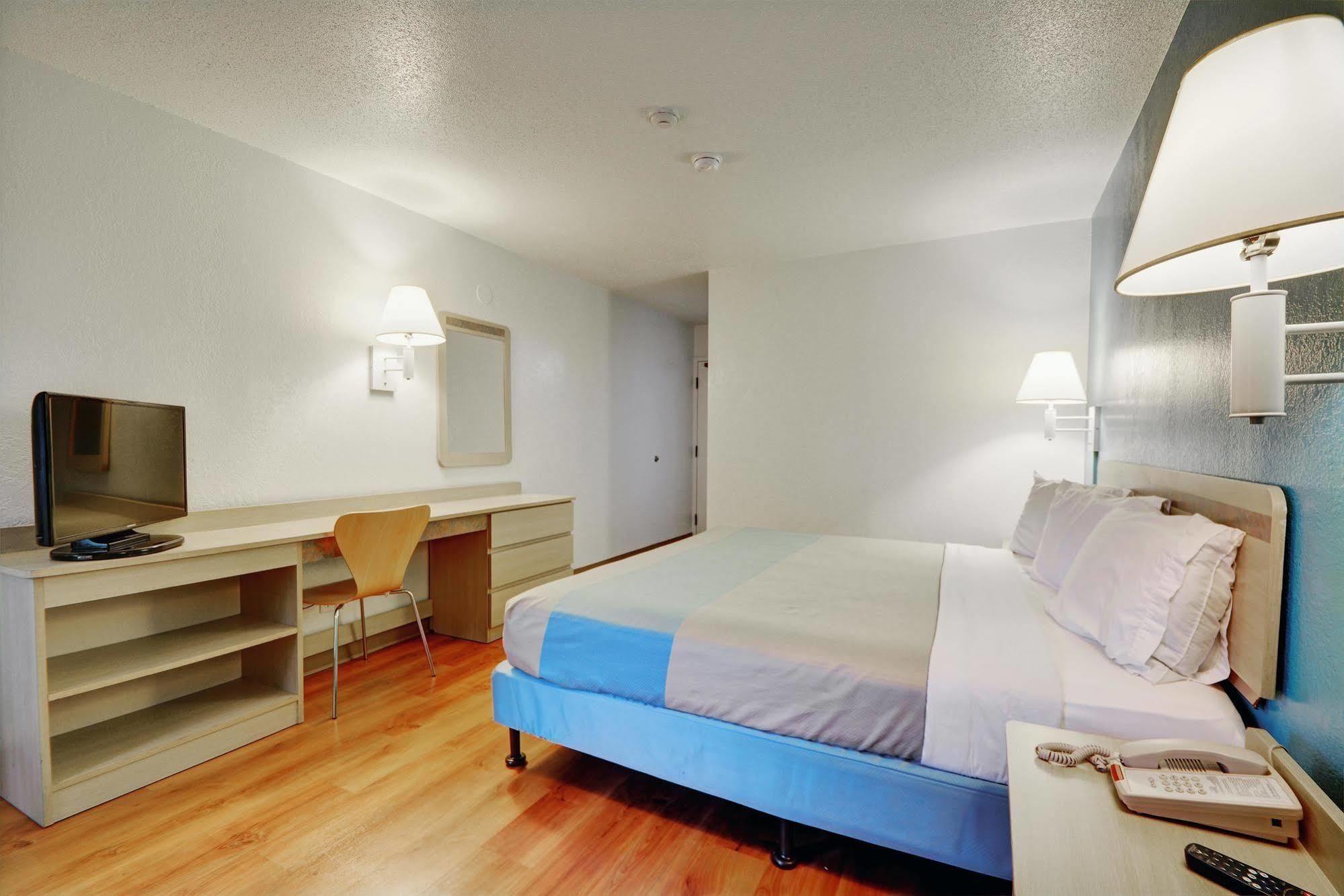 Motel 6-Newport, Ri Екстер'єр фото
